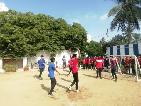 Throwball and Futsal — photo 9