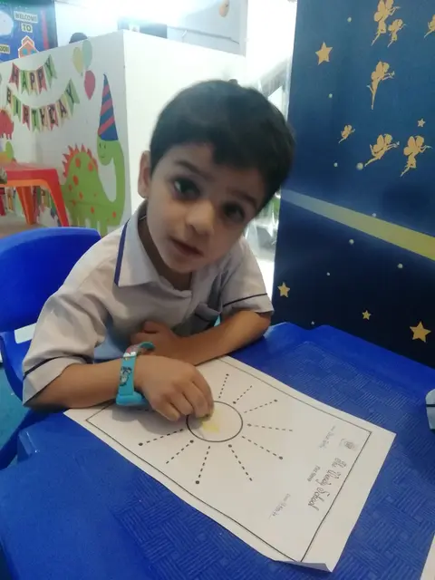 Playgroup Trace and Colour — photo 1