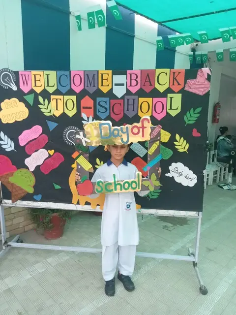 Back to School — photo 1