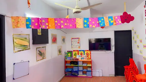 Parent-Teacher Meeting — photo 80