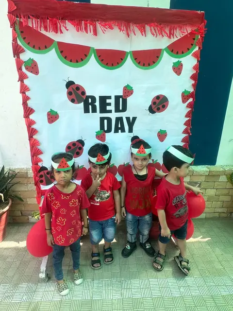 Red Day — photo 21