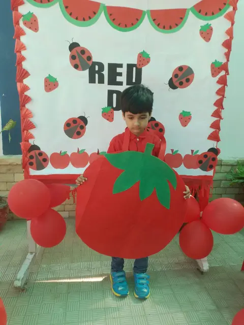 Red Day — photo 28