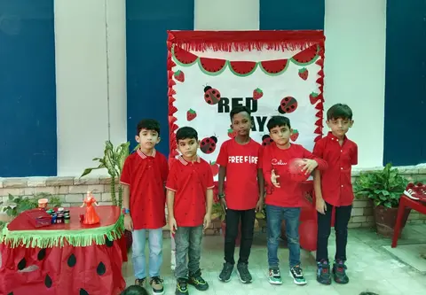 Red Day — photo 43
