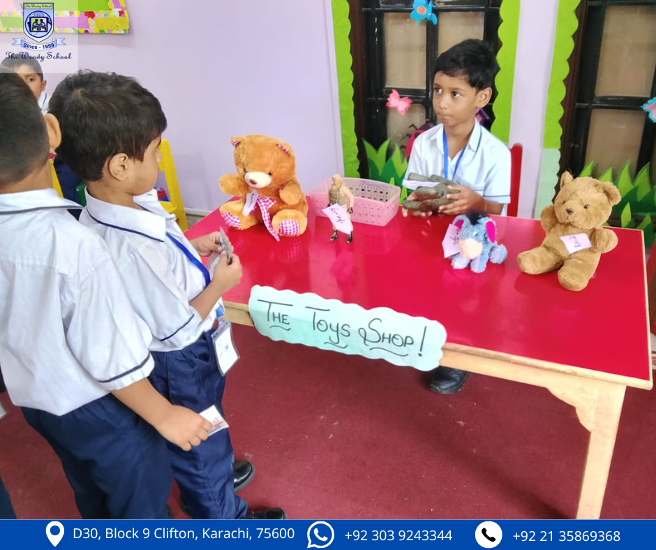 Math-Money Concept 2025 - 1763007948068 F47bb7aa 61a8 4830 9147 207441f3c2bc