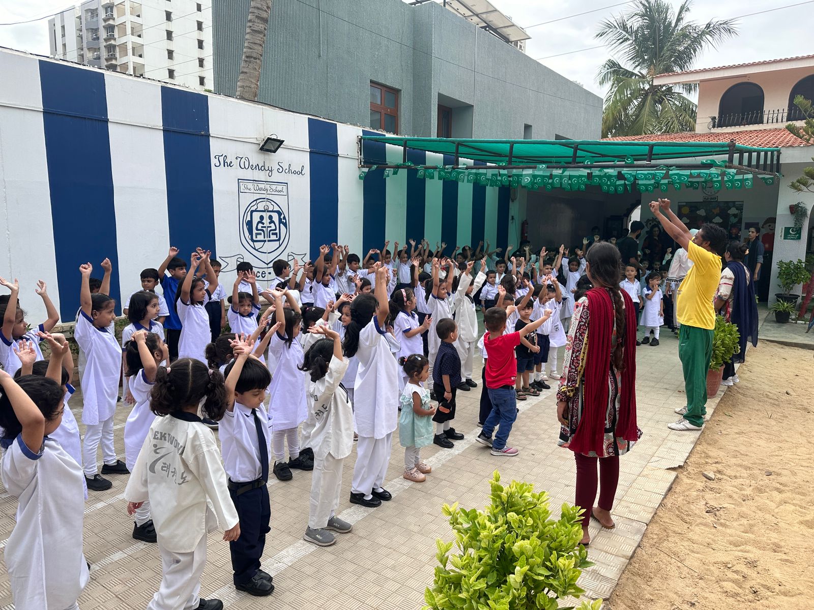 Sports-Time-17-10-24 - 4693a7b8 E811 45d6 B880 D65fd7fa5c7d